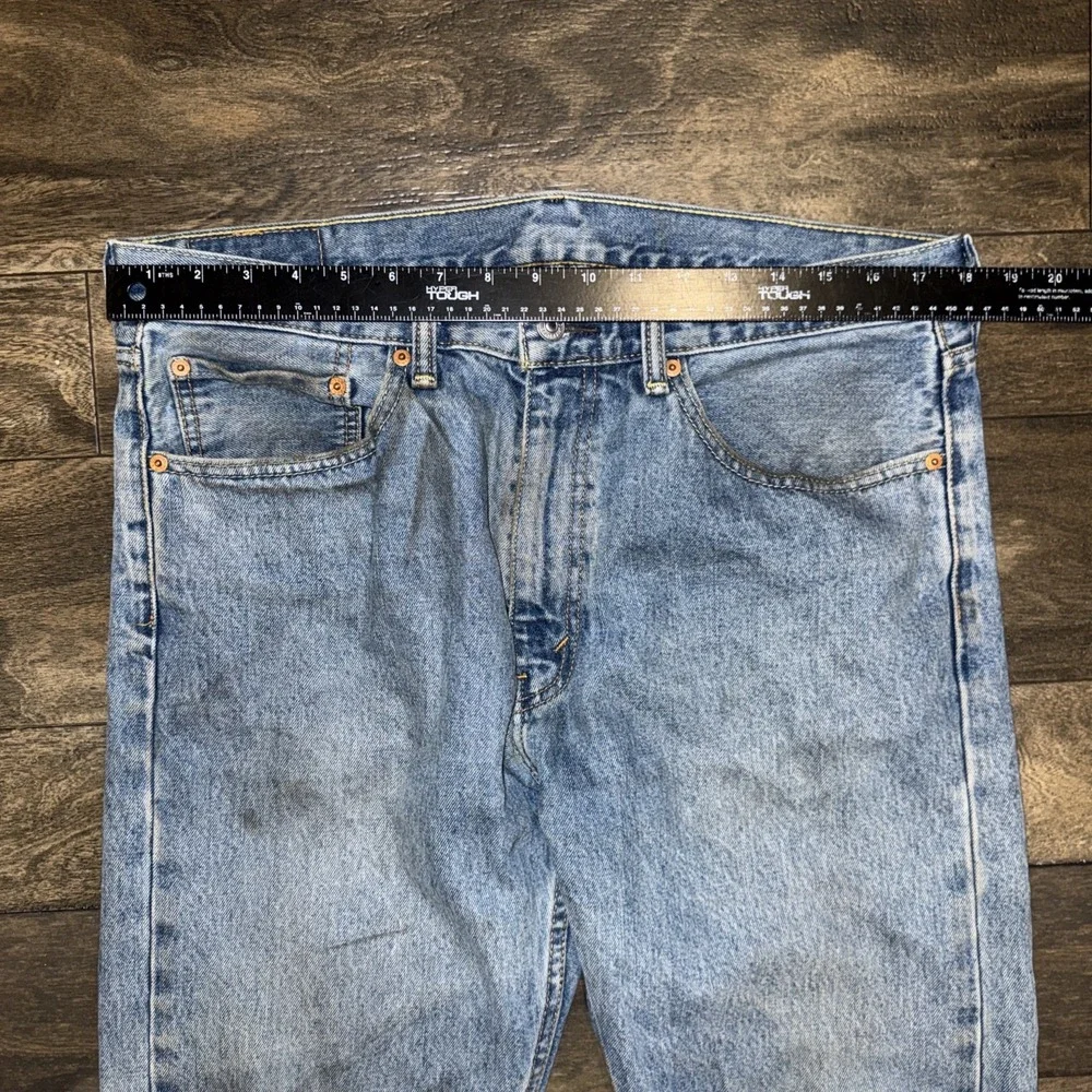 Levi's 505 Light Wash Relaxed Fit Straight Leg Denim Jeans Men's Size 36x30 Worn